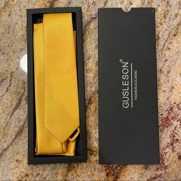 Gusleson High Quality Solid Gold Formal Necktie for Men - Picture 3 of 8